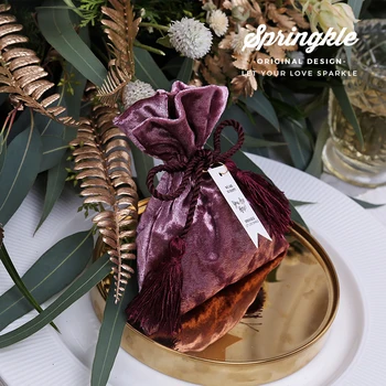 2019 naujas prabangus violetinė vestuvių saldainių dėžutės aksomo audinys, dovanų maišeliai dovanų atvejais, baby shower saldainių dėžutė vestuvių, džiaugtis ir dovanos