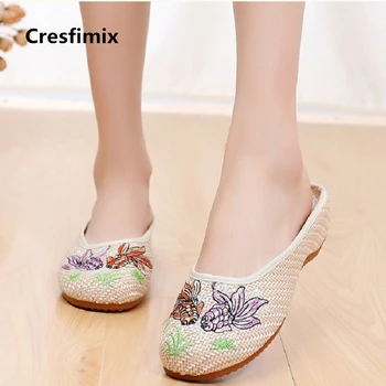 Cresfimix sandalias moterų mados pavasario & vasaros patogu užsivilkti butas sandalai lady mielas retro siuvinėjimo sandalas batai c2257