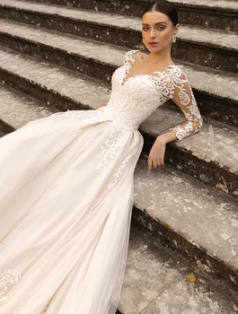 Elegent Nėrinių Vestuvių Suknelė su ilgomis Rankovėmis, Vien Kaklo Appliqued Šampano Nuotakos Suknelė Princesė Vestido de Novia