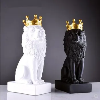 Šiaurės graži karūna liūtas dervos statulėlės su ornamentu namų puošybai amatų talismanai modernių biuro Darbalaukio figūrėlės sculptur