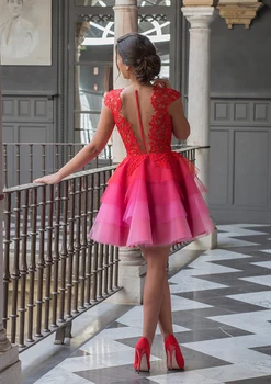 Raudona Kokteilių Suknelės-line Bžūp Rankovėmis, Trumpus Mini Tiulio Nėrinių Pakopų Elegantiškas Homecoming Suknelės